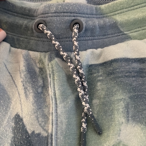 Athleta Girl Matching Jogger Sweatsuit in Chroma Sea Fog Blue - Picture 10 of 14